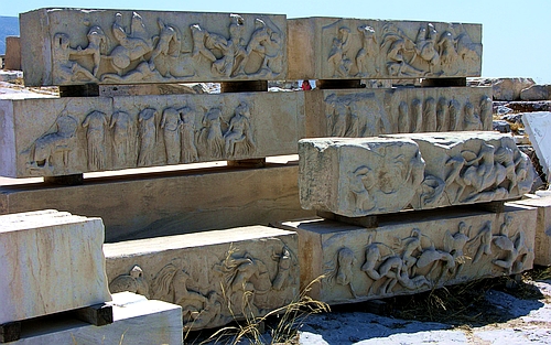 frieze of the Athena Nike temple