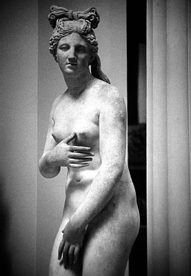 statue of Aphrodite