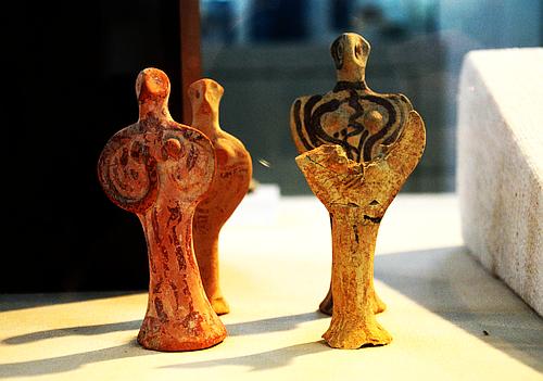 Mycenaean figurines