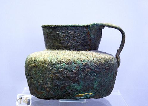 oinochoe