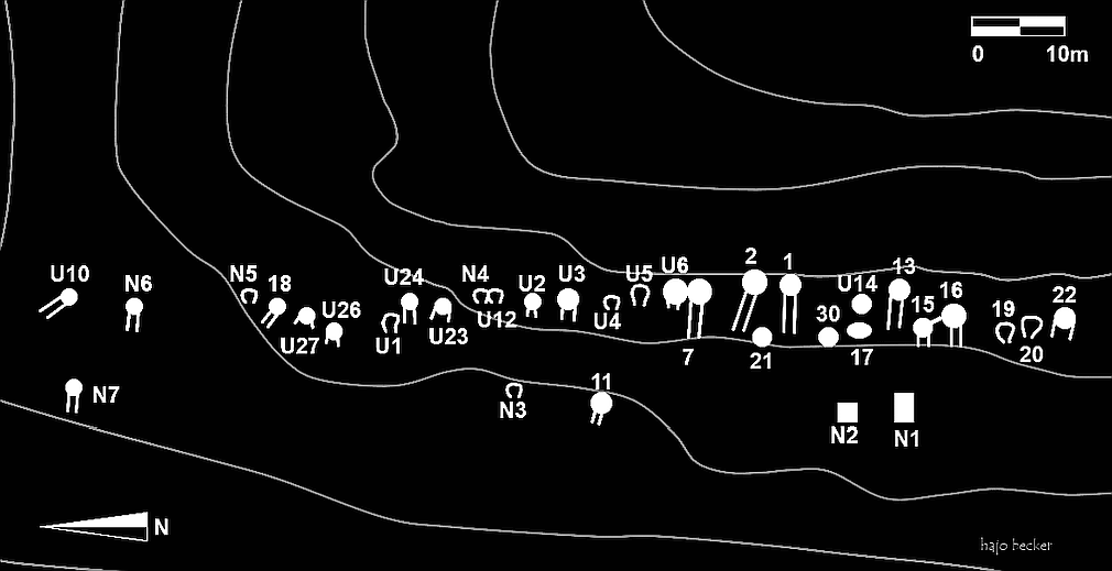Mochlos mainland cemetery plan