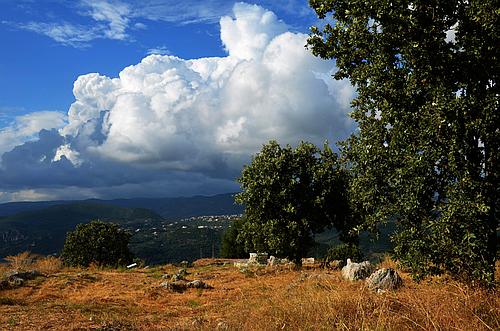 clouds in ancient Elina