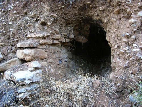 Petroto tholos tomb