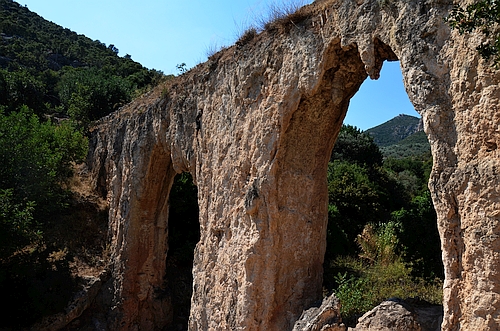 Roman aqueduct of Doliana