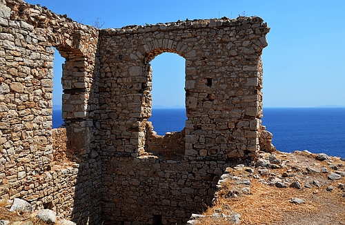 castle of Paralion Astros