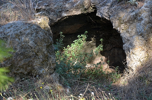 Mycenaean chamber tomb in Deiras