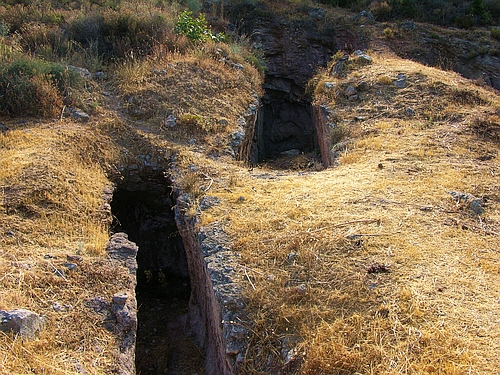 Mycenaean necropolis Barbouna