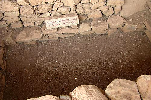 Mycenaean shaft grave