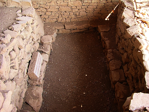Mycenaean shaft grave