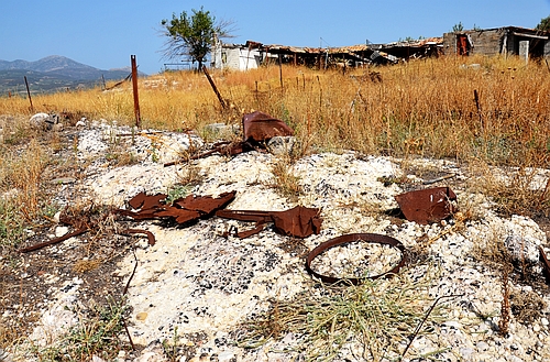 garbage on Magoula hill