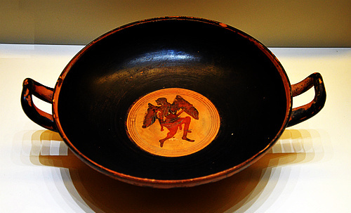 Attic black-figure cup