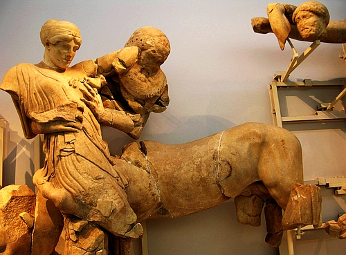 figures of the West pediment
