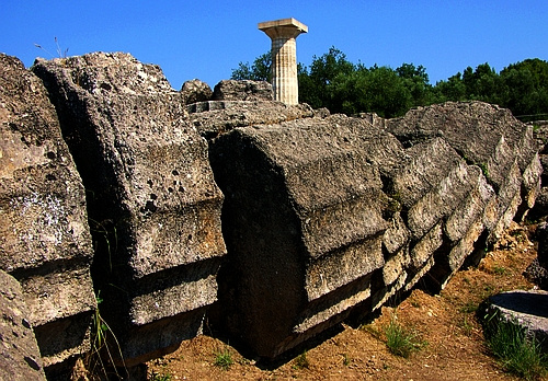 column drums of the temple of Zeus