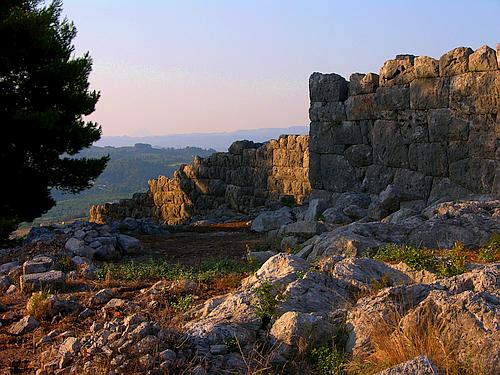 acropolis of ancient Samia