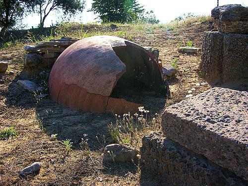 Skillountia necropolis