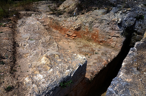 tomb 19 with archaeological dig