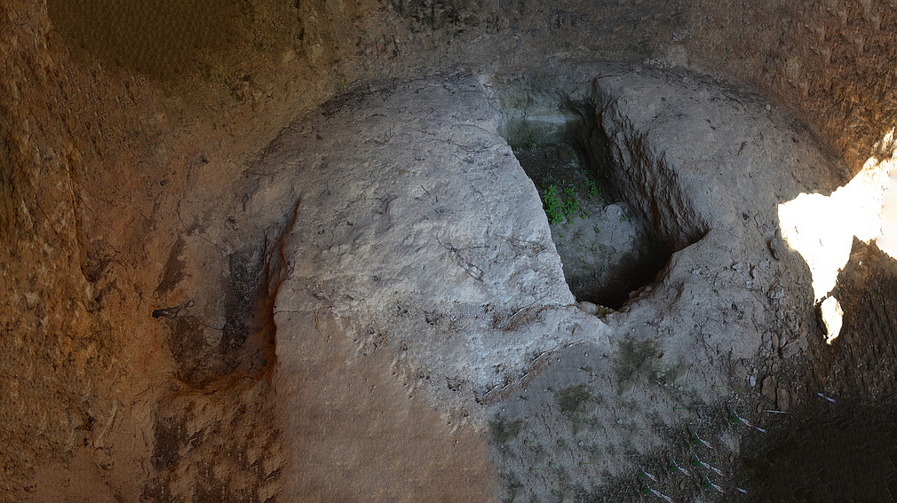 Mycenaean tomb chamber