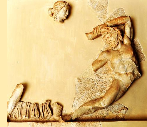 relief Amazonomachie