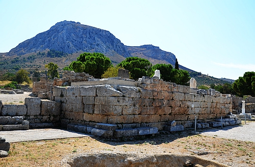 Corinth bema