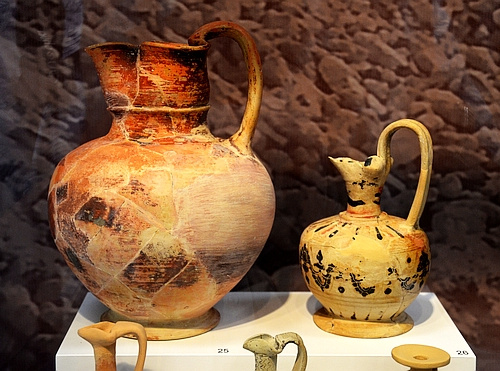 Mycenaean vases