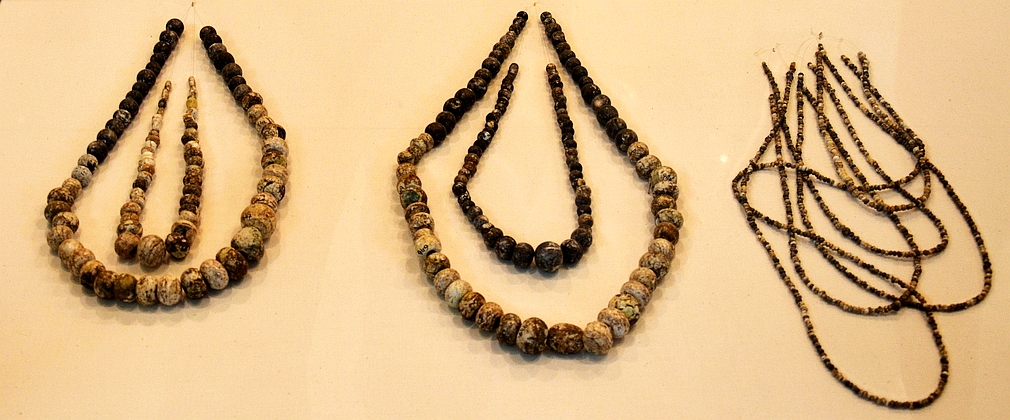 Mycenaean necklaces