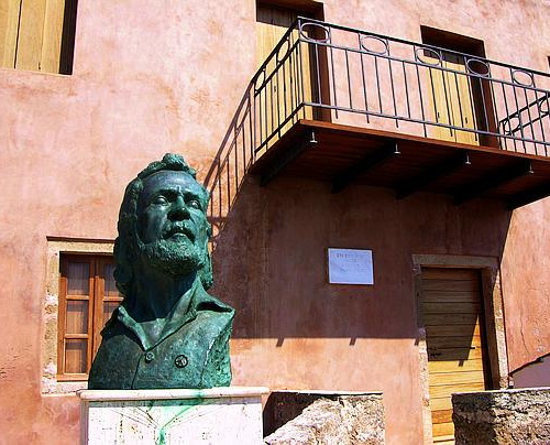 Yiannis Ritsos house and bust