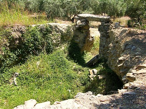 Kato Englianos tholos III