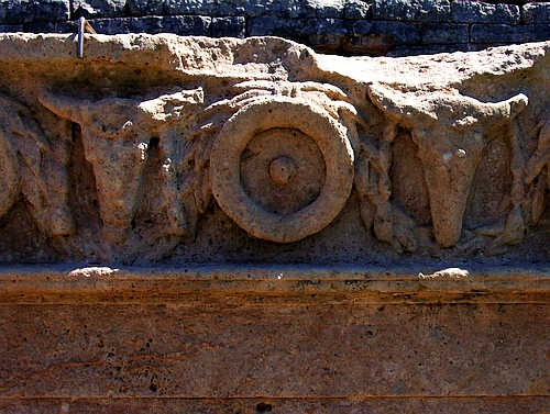 architrave of the Asklepieion