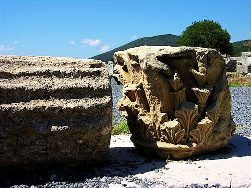 columns in landscape